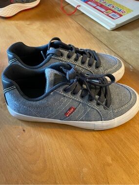 Levi’s lace up tennis shoes. New without tags. Size 1 big kids.